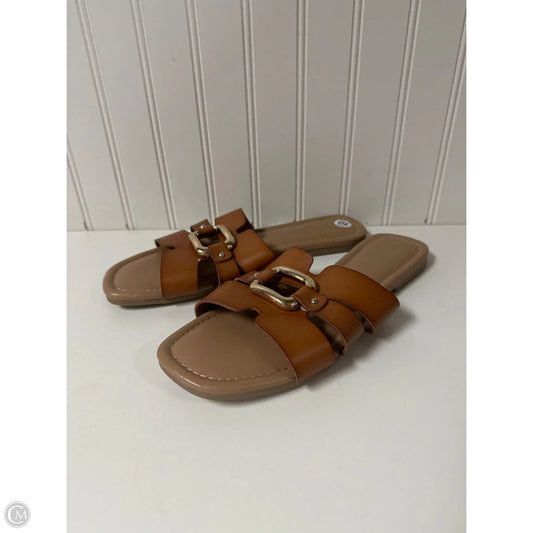 Sandals Flats By Time And Tru In Tan, Size: 10