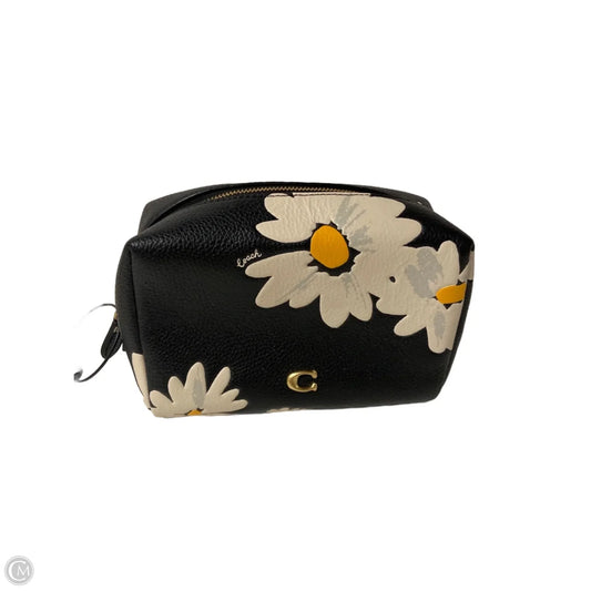 Makeup Bag Designer By Coach, Size: Medium