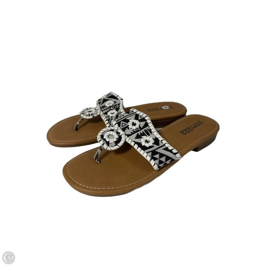 Sandals Flip Flops By Dept 222 In Black & White, Size: 8