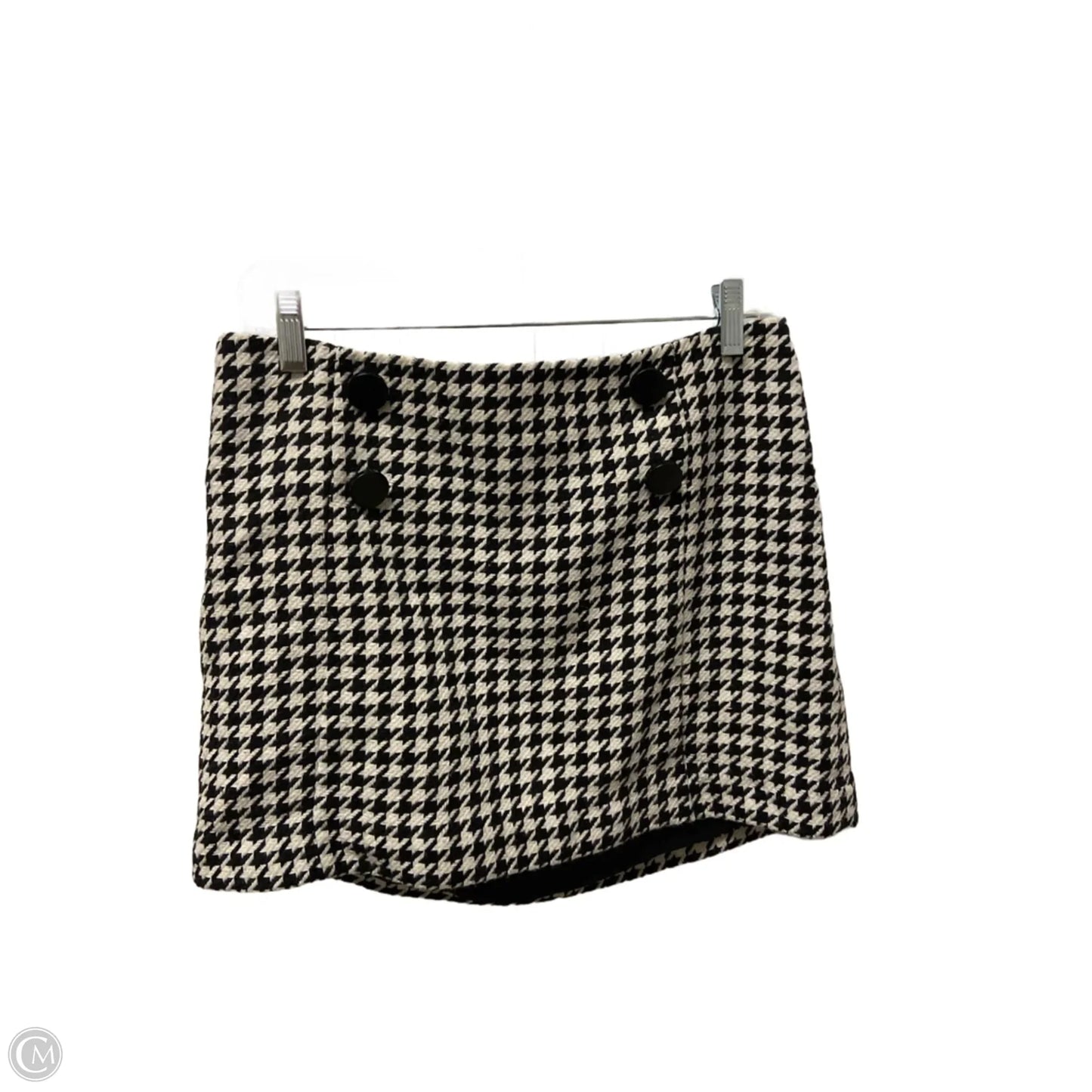 Skirt Mini & Short By Express In Black & White, Size: 6