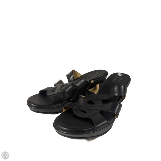 Sandals Heels Wedge By Naturalizer In Black, Size: 8.5