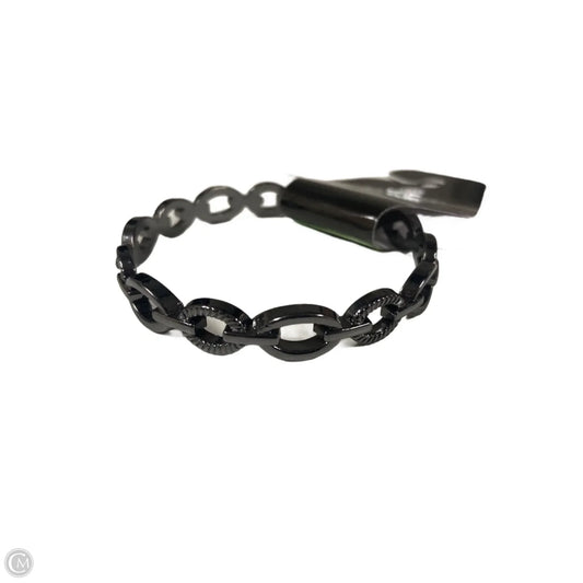 Bracelet Bangle By Clothes Mentor, Size: 1