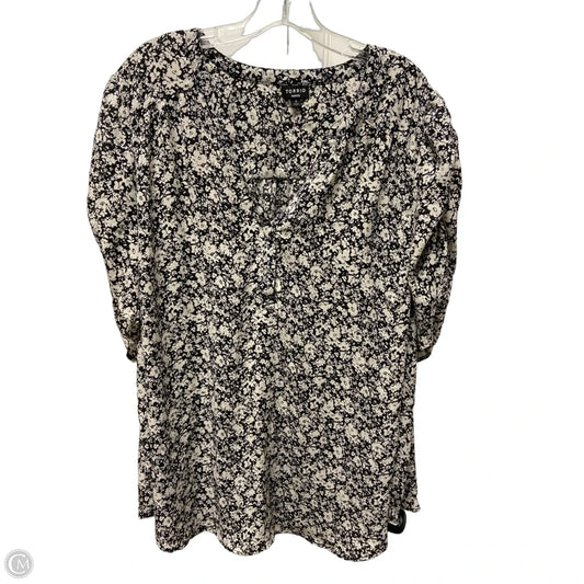 Top Short Sleeve Basic By Torrid In Black & Cream, Size: 4x