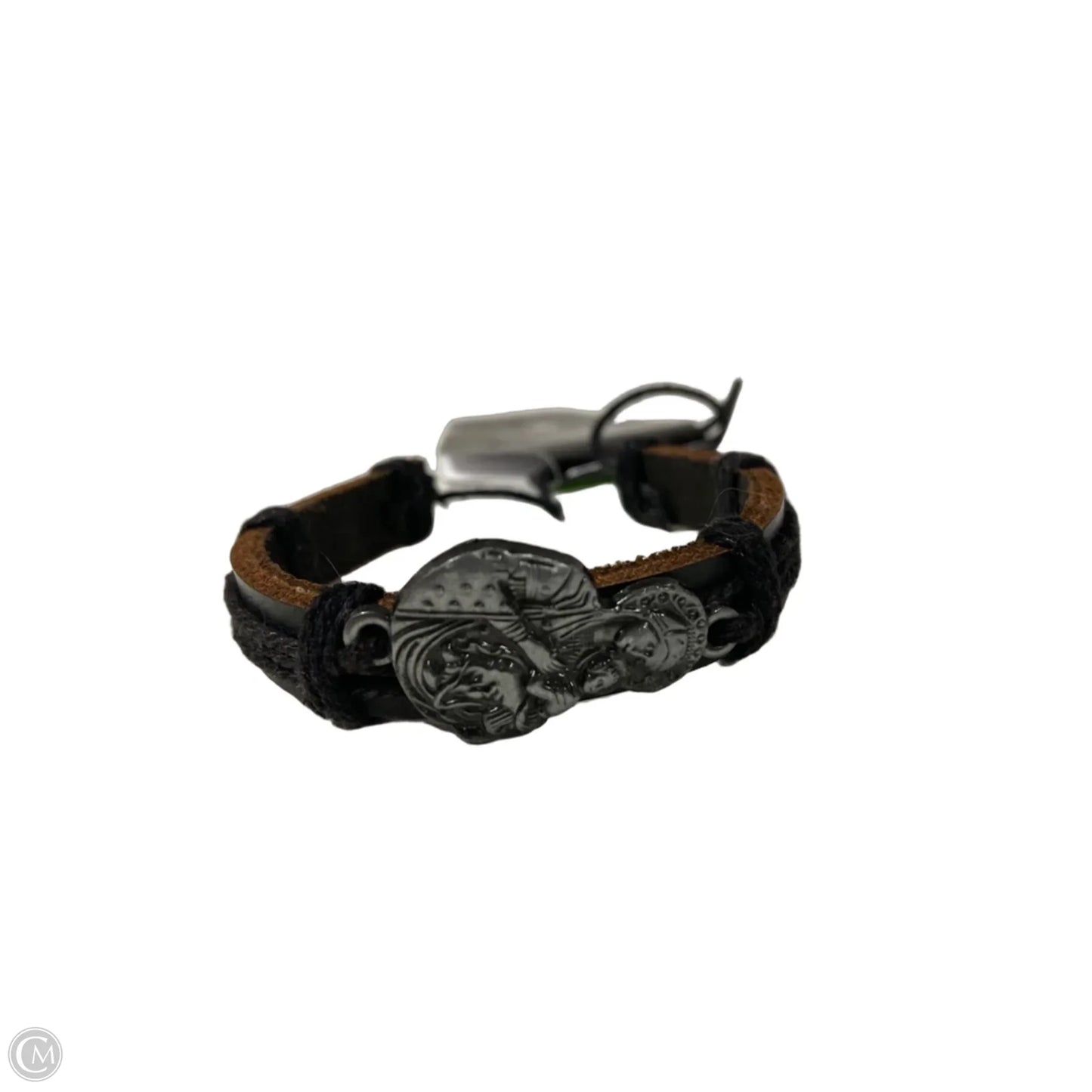 Bracelet Bangle By Clothes Mentor, Size: 1