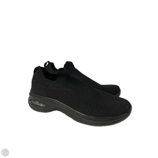 Shoes Sneakers By Clothes Mentor In Black, Size: 9