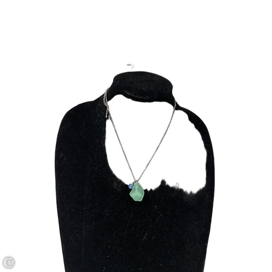 Necklace Charm By Clothes Mentor, Size: 1