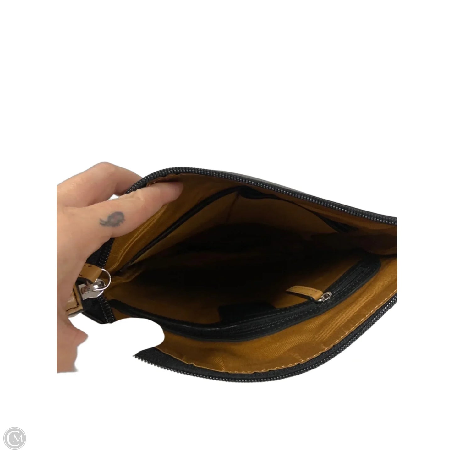 Crossbody By Clothes Mentor, Size: Medium
