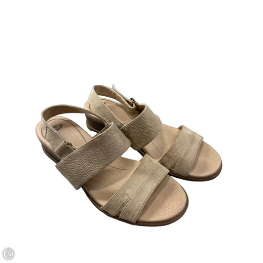 Sandals Flats By Dr Scholls In Tan, Size: 8.5
