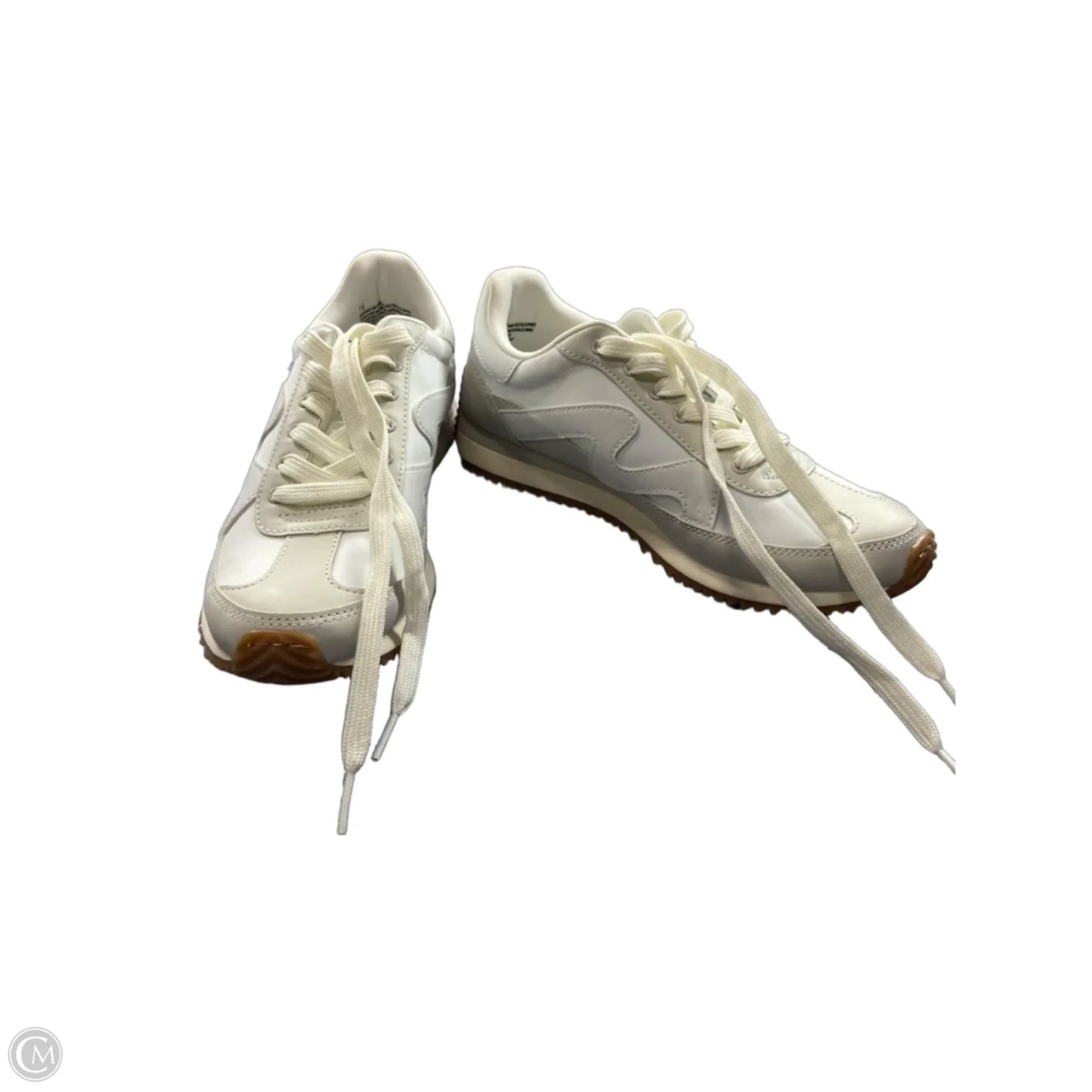 Shoes Sneakers By Universal Thread In White, Size: 7.5