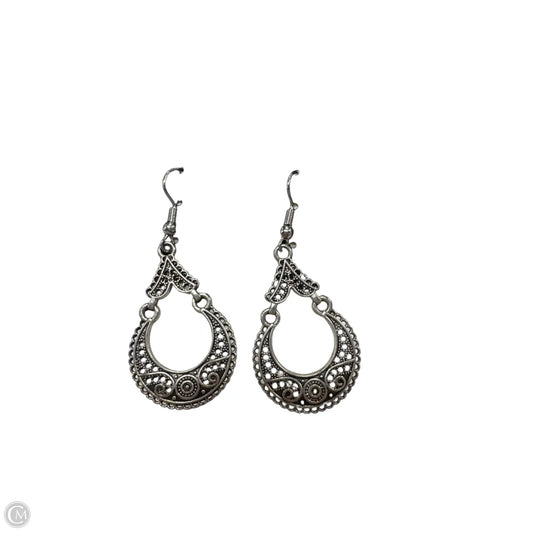 Earrings Dangle/drop By Clothes Mentor, Size: 1
