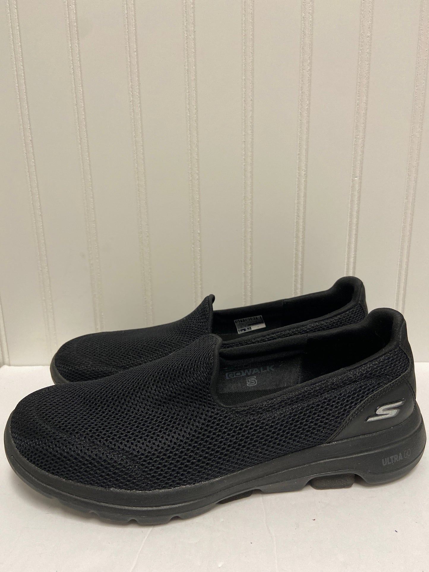 Shoes Athletic By Skechers  Size: 10