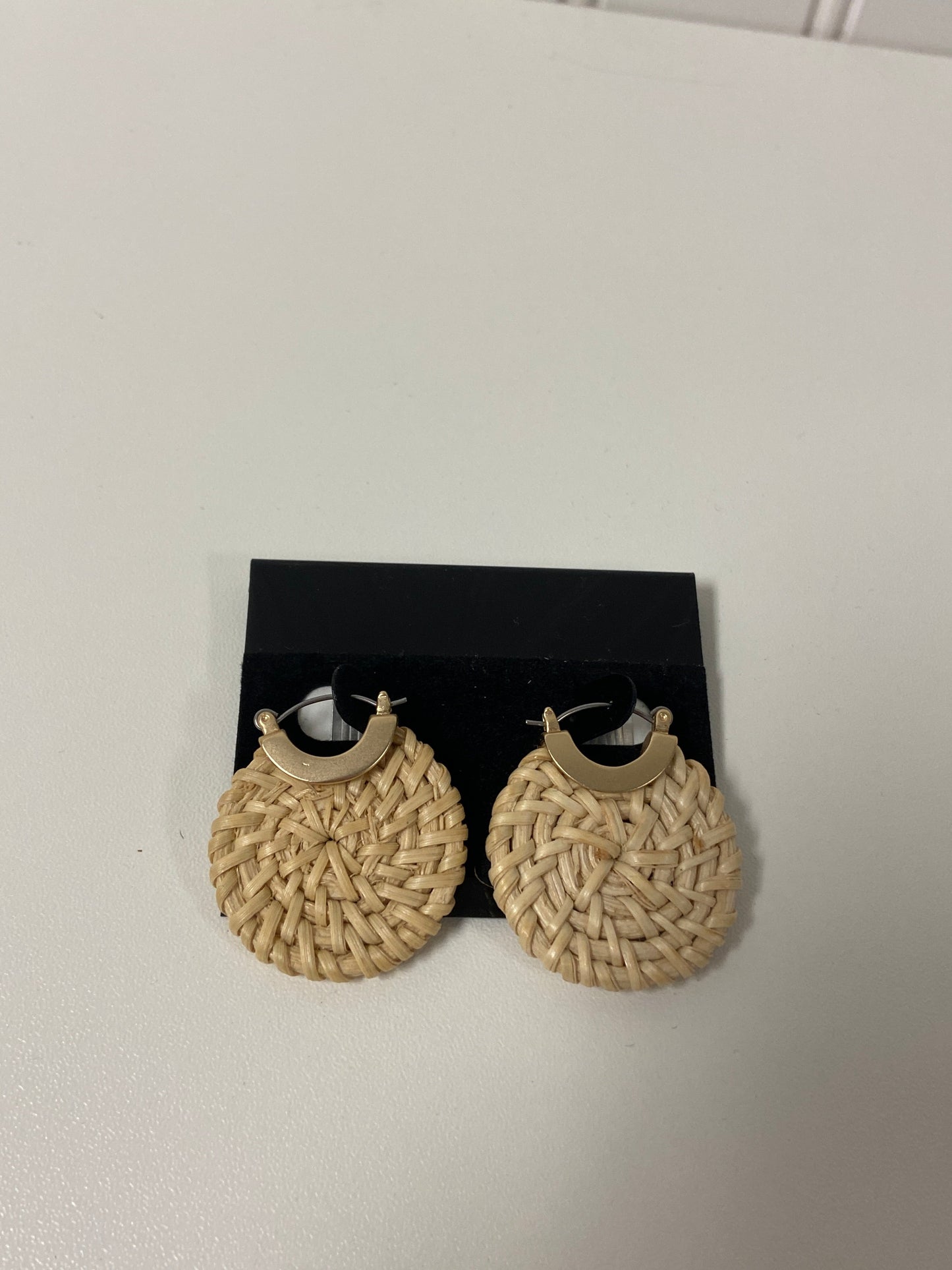 Earrings Other By Clothes Mentor  Size: 1