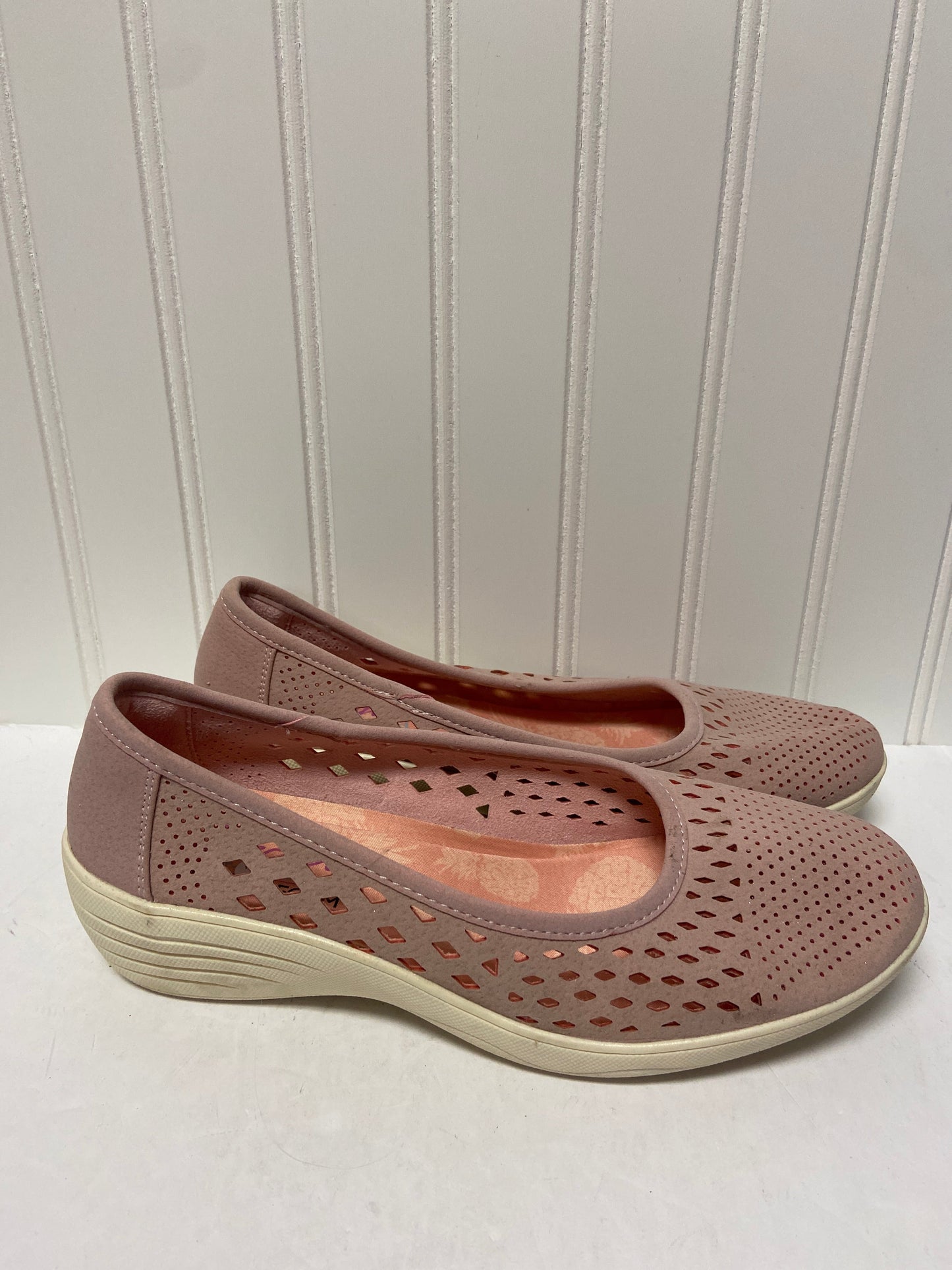 Shoes Flats By Skechers  Size: 7.5