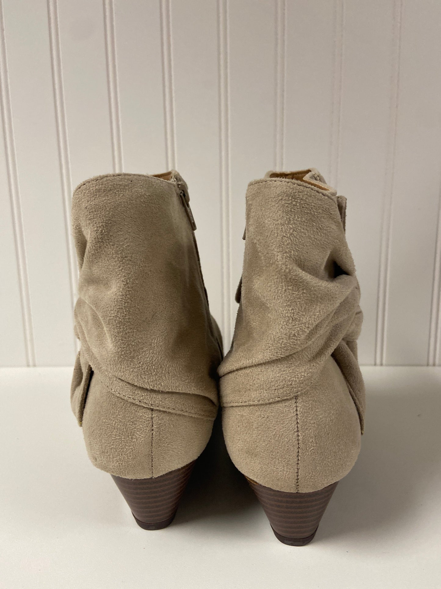 Boots Ankle Heels By Comfortview  Size: 8.5