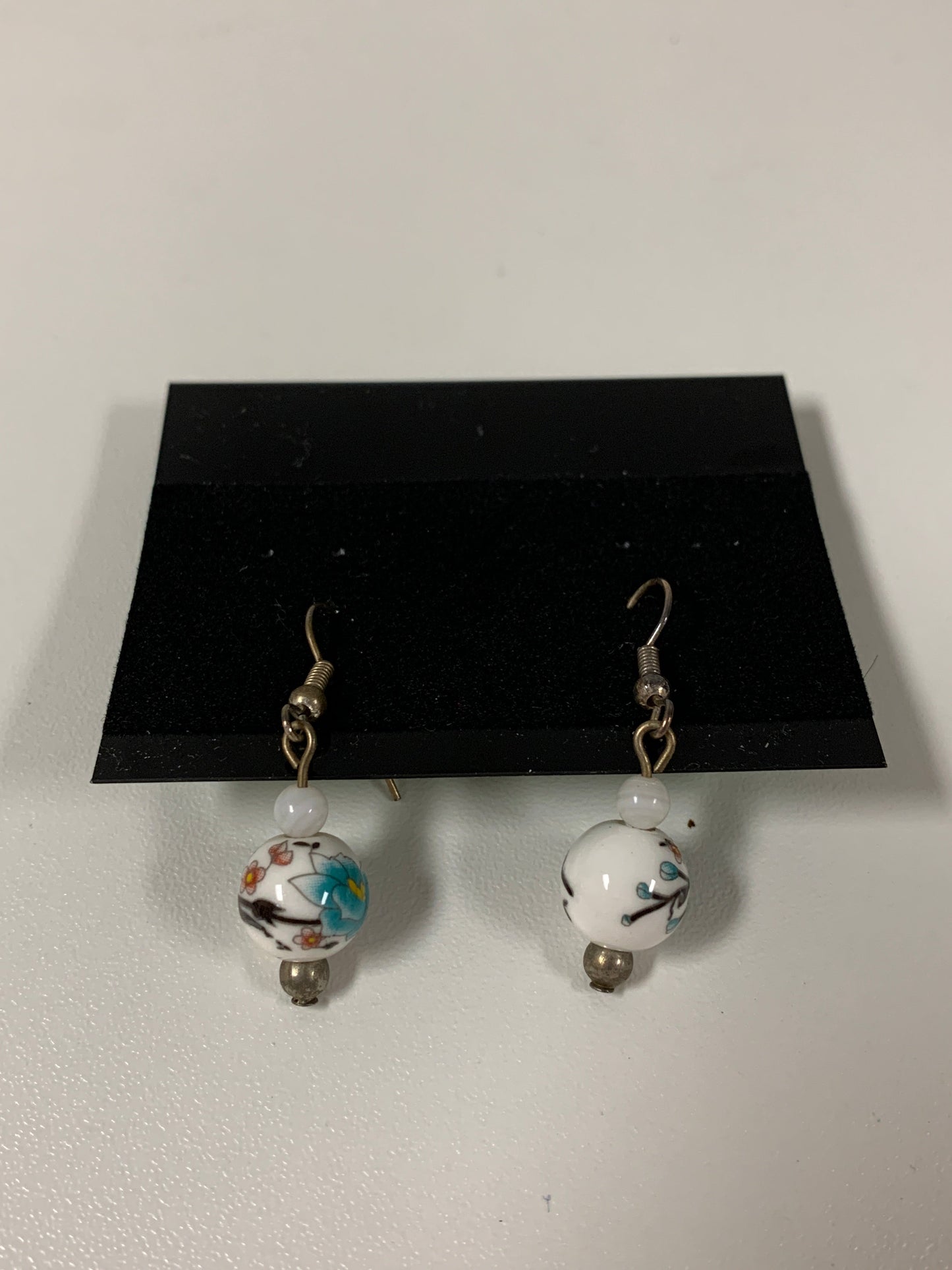 Earrings Dangle/drop By Clothes Mentor  Size: 1