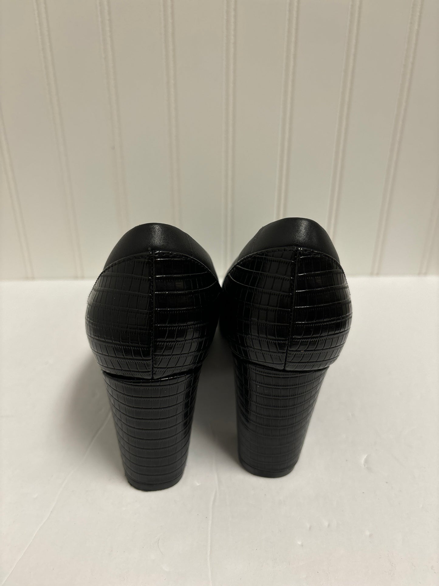 Black Shoes Heels Block Clarks, Size 8.5