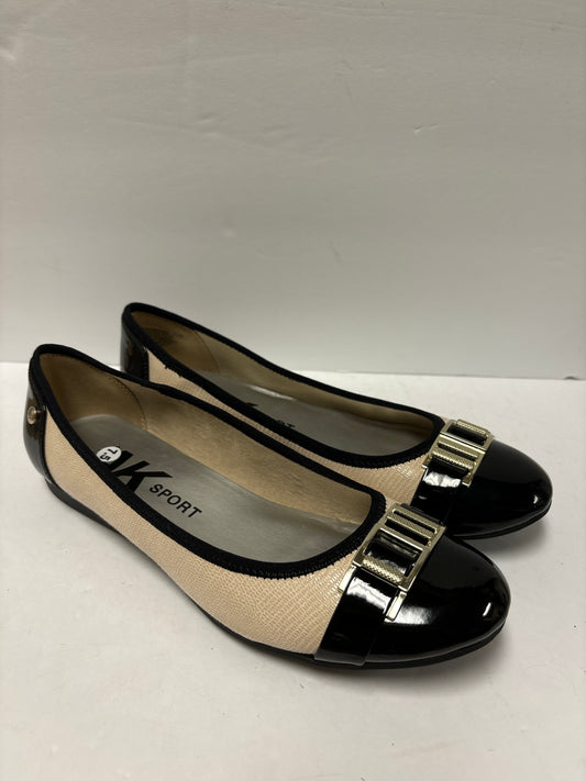 Black & Cream Shoes Flats Anne Klein, Size 7.5