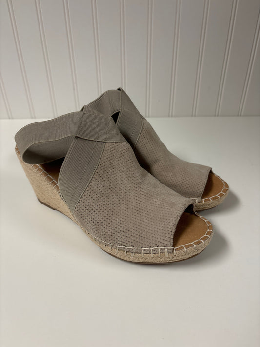 Taupe Sandals Heels Wedge Gentle Souls, Size 8