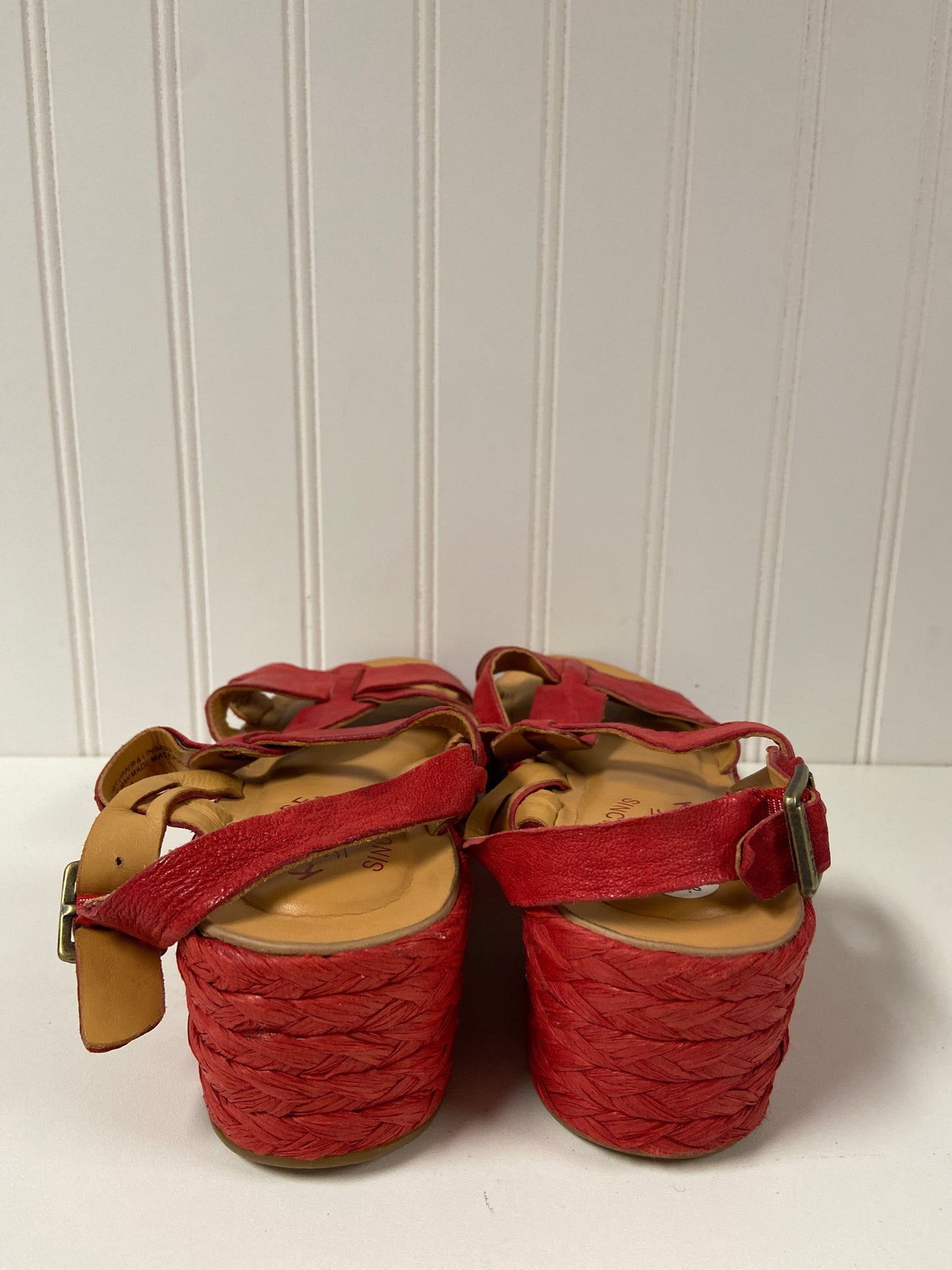 Red Sandals Heels Wedge Kork Ease, Size 7