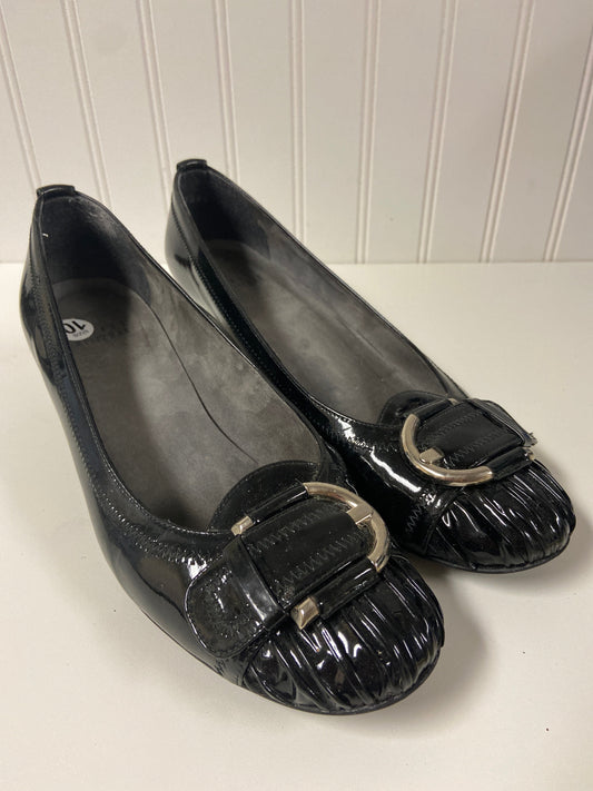 Black Shoes Heels Wedge Stuart Weitzman, Size 10