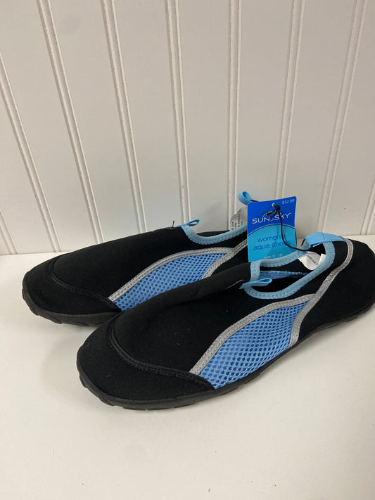 Black & Blue water shoes  Clothes Mentor, Size 9.5