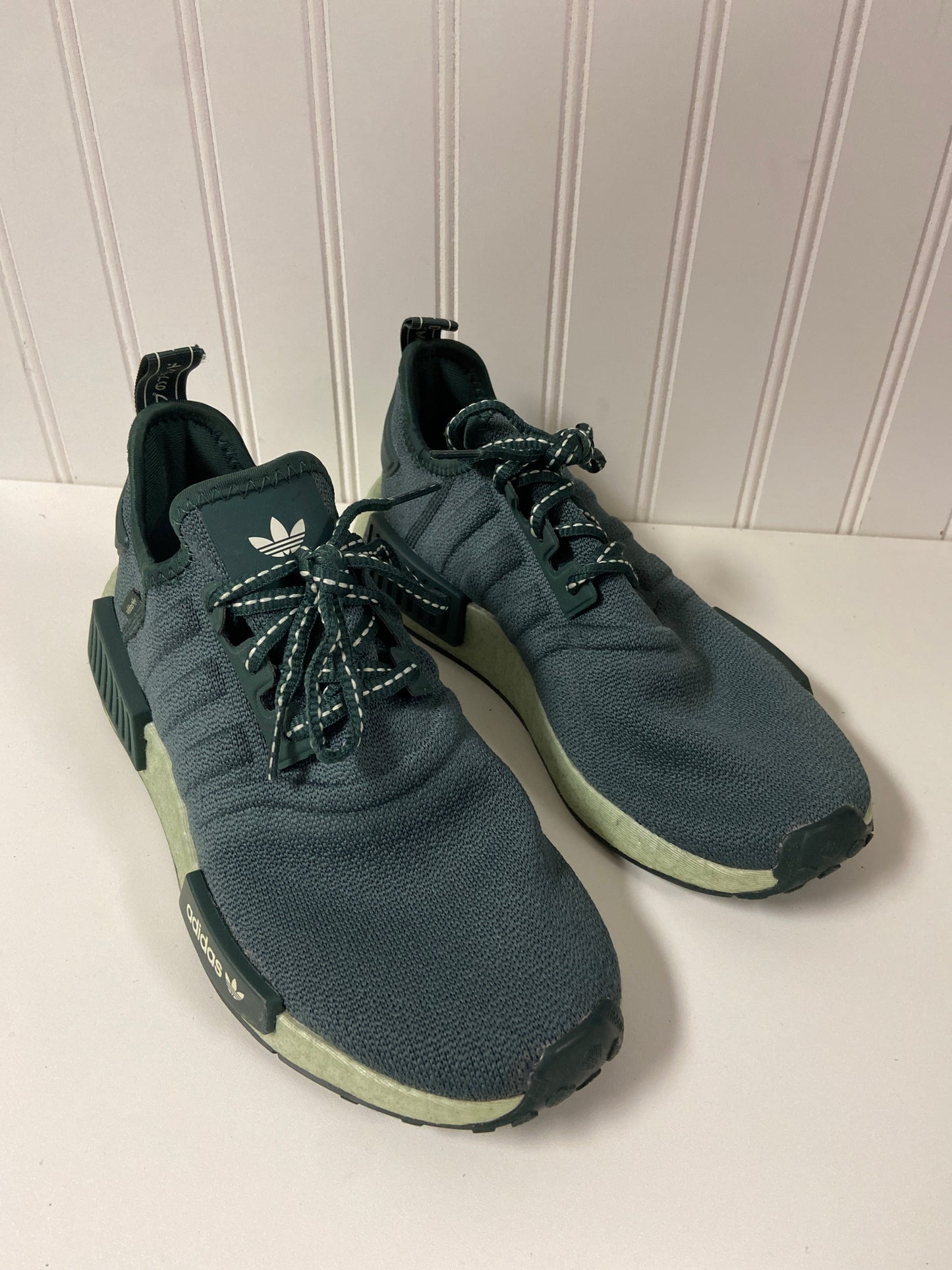 Shoes Athletic By Adidas In Green, Size: 7.5