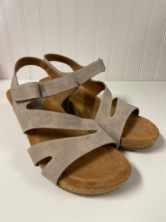 Sandals Heels Wedge By Sofft In Taupe, Size: 10