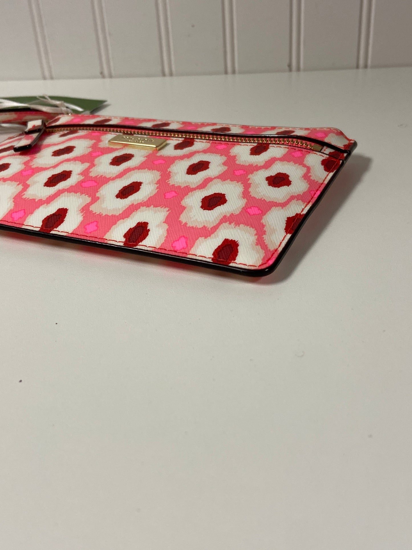 Wristlet Designer By Kate Spade, Size: Medium