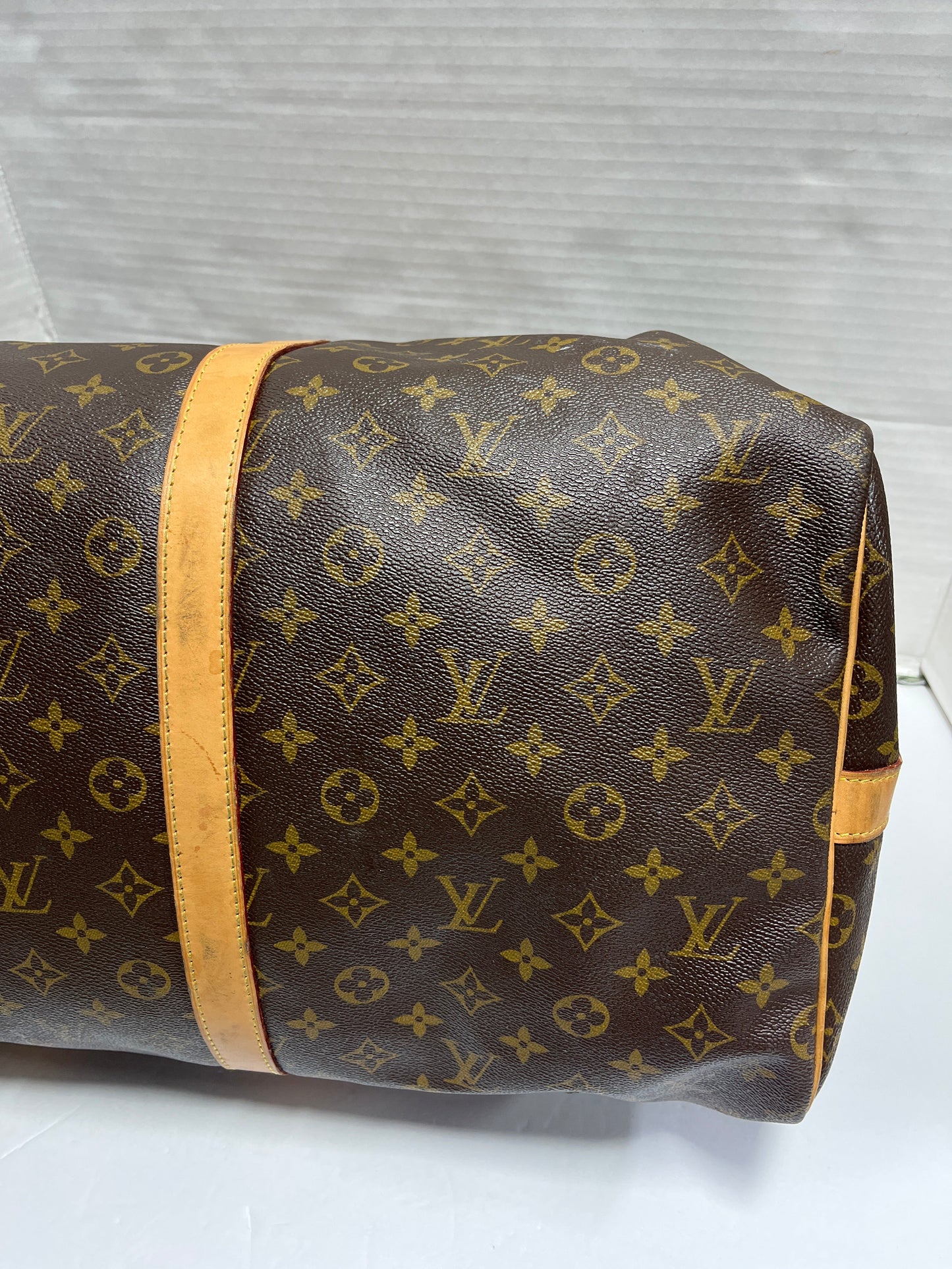 Duffle And Weekender Luxury Designer By Louis Vuitton, Size: Large