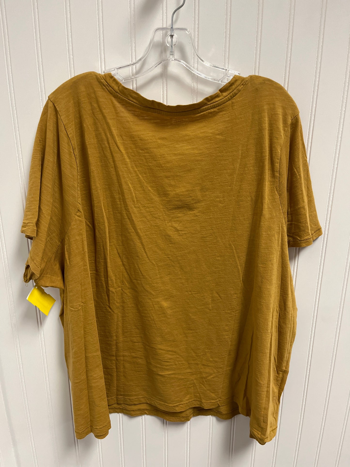 Top Short Sleeve Basic By Madewell In Yellow, Size: 3x