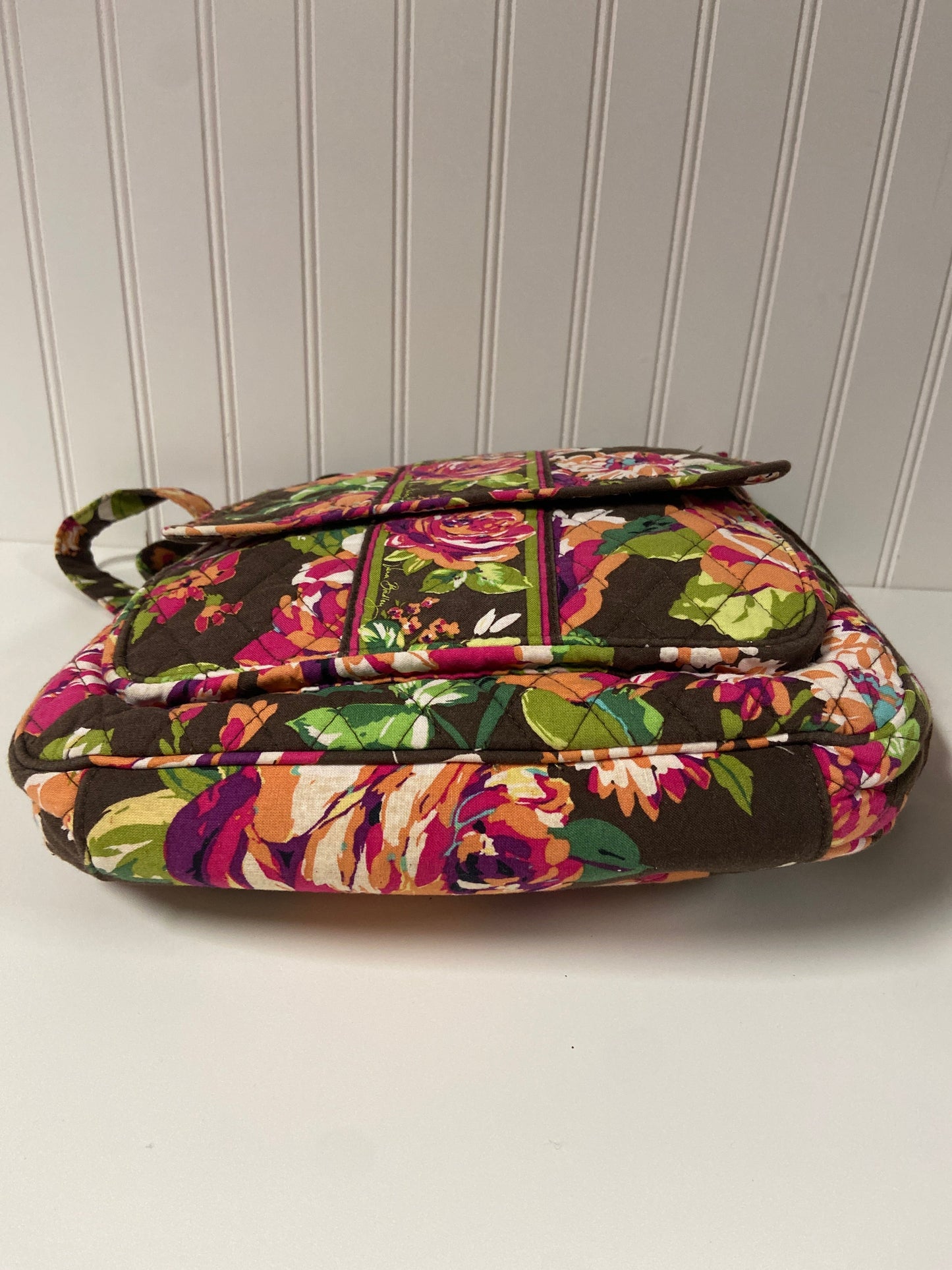 Handbag By Vera Bradley, Size: Medium