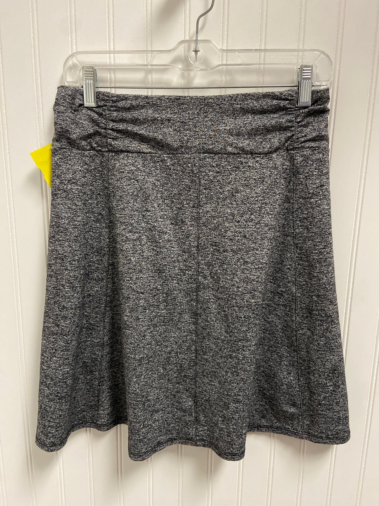 Skirt Midi By Athleta In Black & White, Size: 4