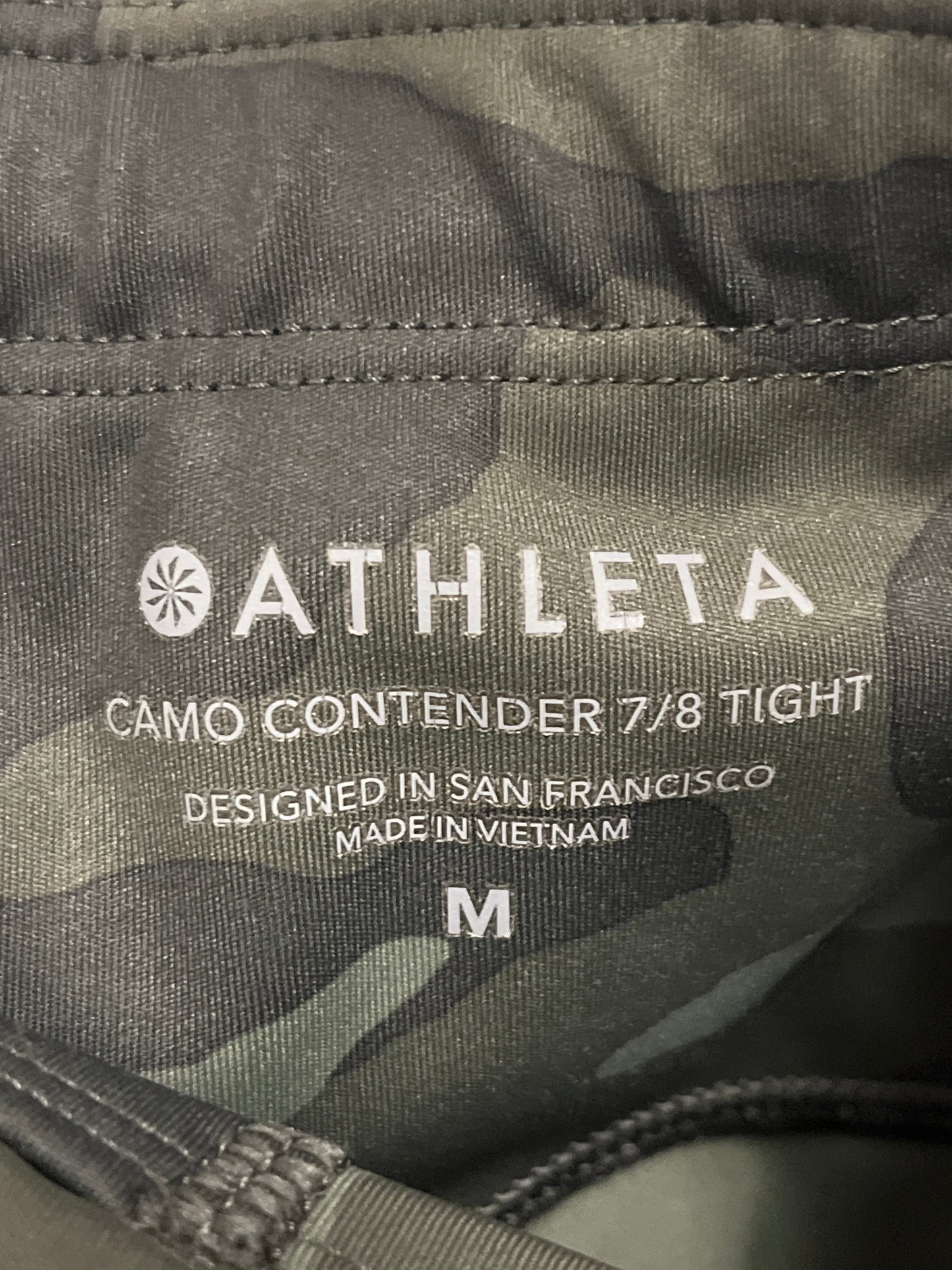 Athletic Leggings By Athleta In Camouflage Print, Size: M