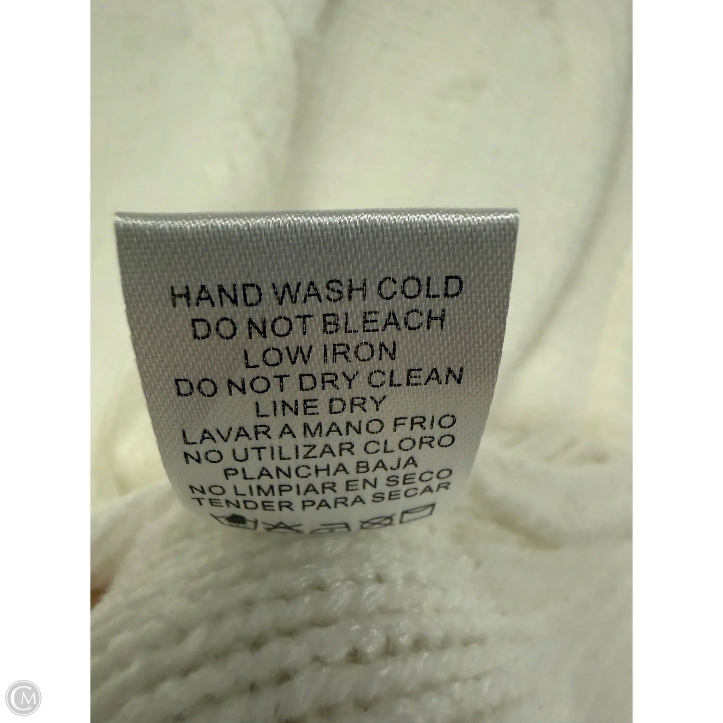 Sweater Short Sleeve By Bluivy In White, Size: S