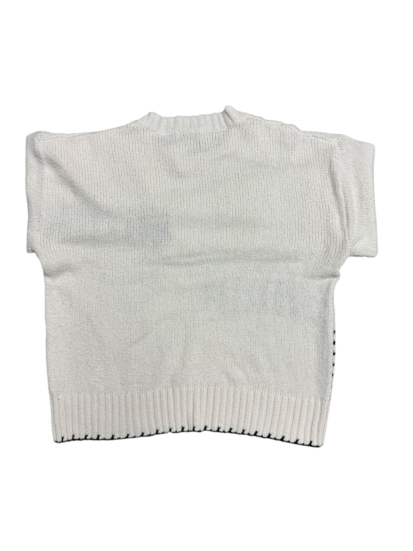 Sweater By Bke In White, Size: L