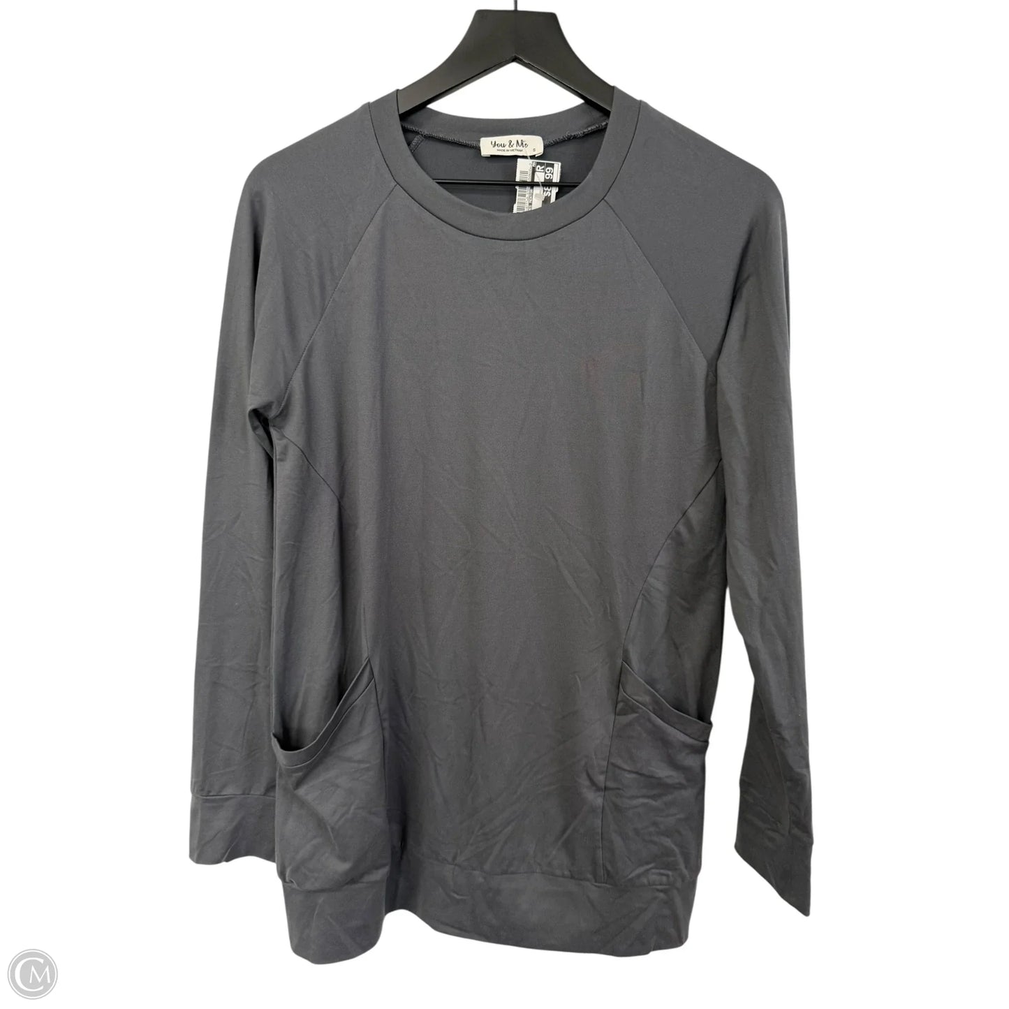 Top Long Sleeve By Clothes Mentor In Grey, Size: S
