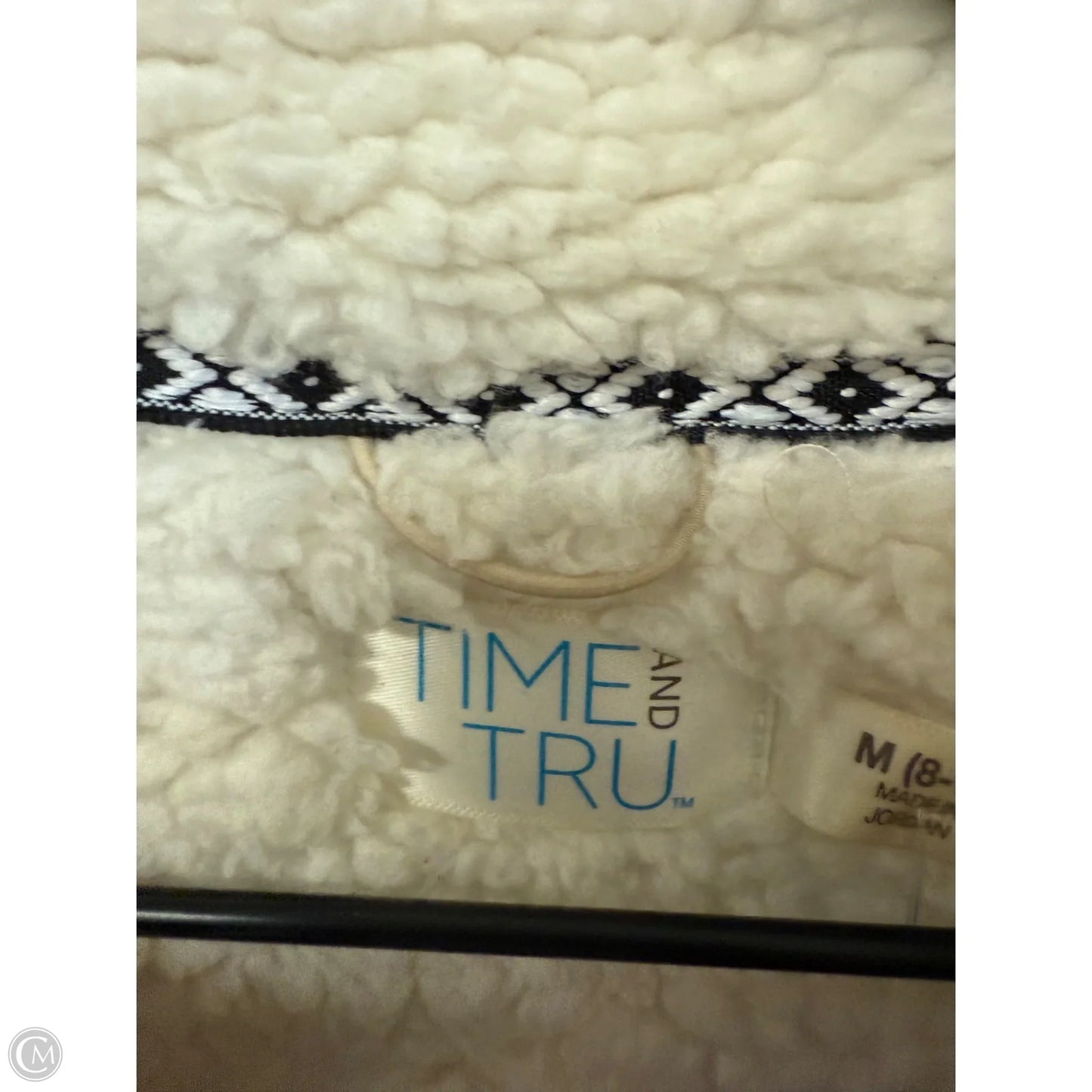 Sweatshirt Collar By Time And Tru In White, Size: M
