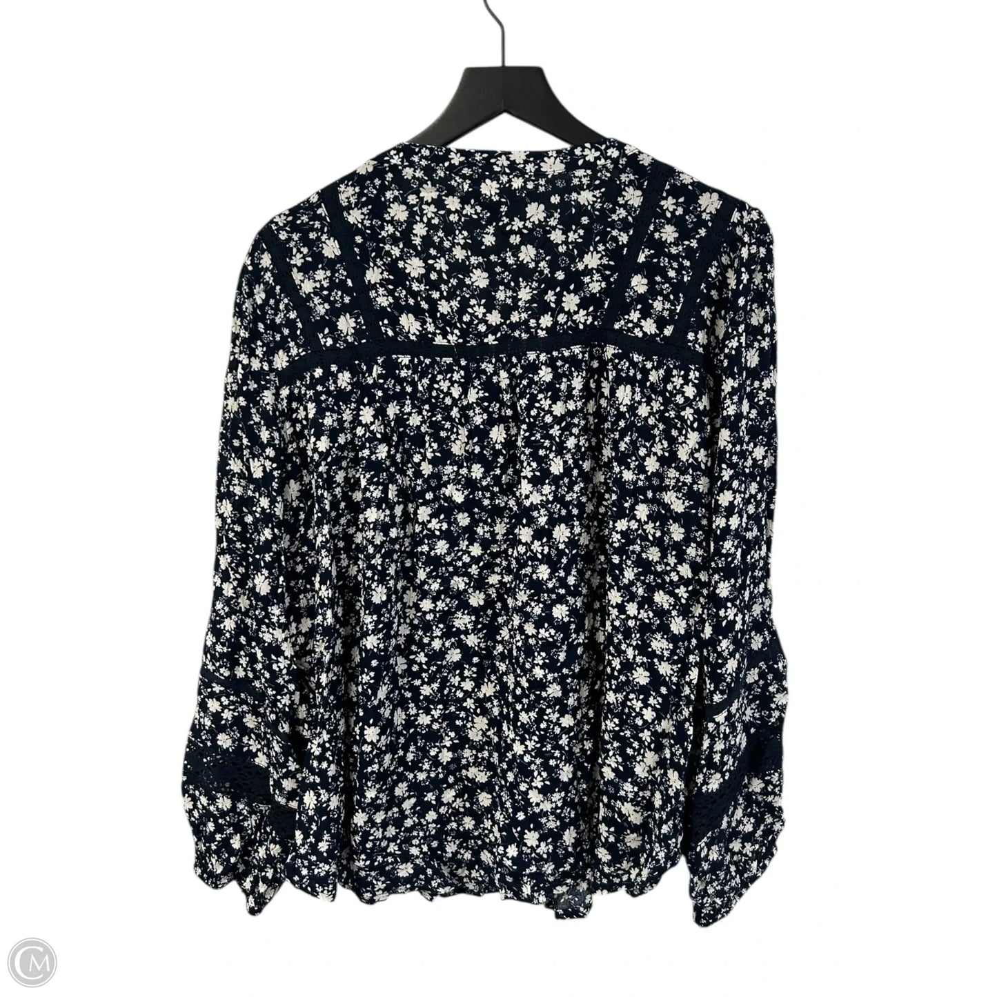 Top Long Sleeve By Maurices In Blue & White, Size: L
