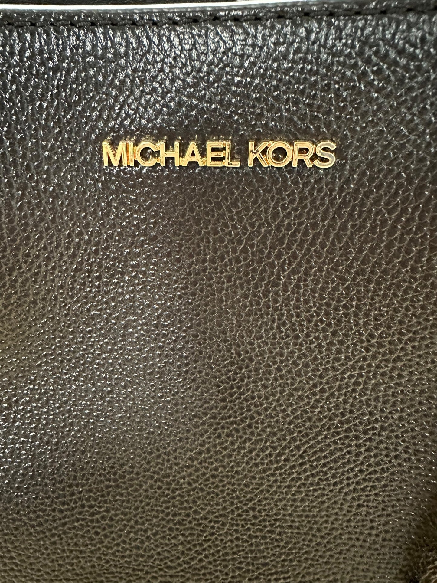 Handbag Designer By Michael Kors, Size: Medium