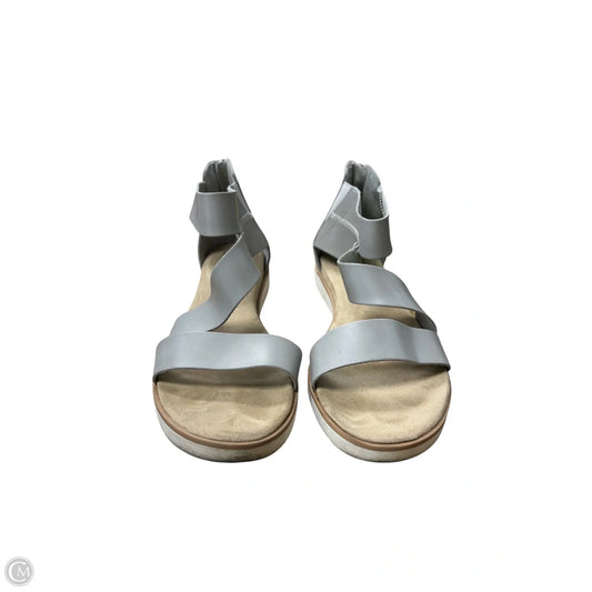 Sandals Flats By Time And Tru In Grey, Size: 10