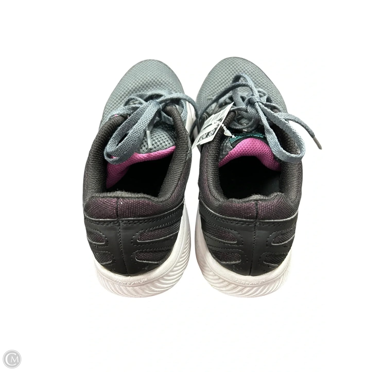 Shoes Athletic By Sacouny In Grey, Size: 8.5