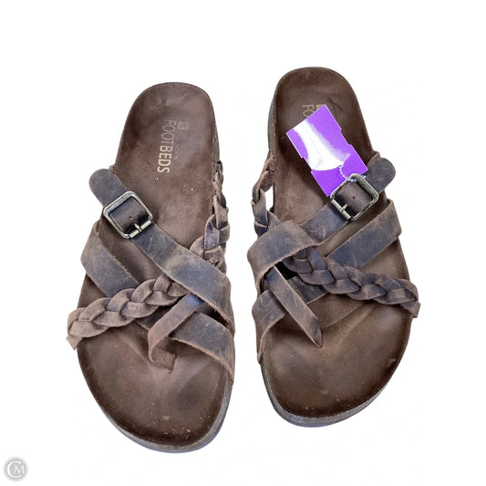 Sandals Flats By White Mountain In Brown, Size: 10
