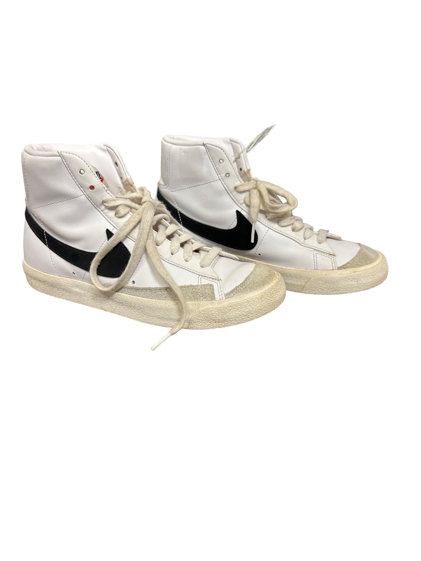 Shoes Sneakers By Nike In White, Size: 8