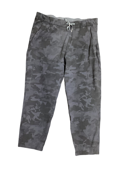 Athletic Pants By Lululemon In Camouflage Print, Size: 14