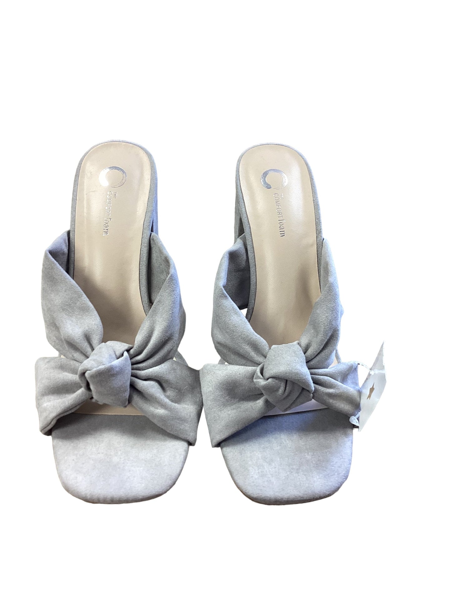 Grey Sandals Heels Block Clothes Mentor, Size 11