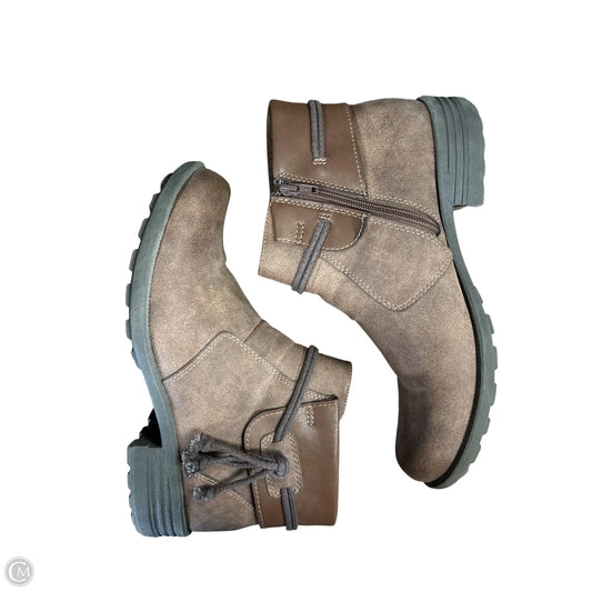 Boots Ankle Flats By Cme In Brown, Size: 11
