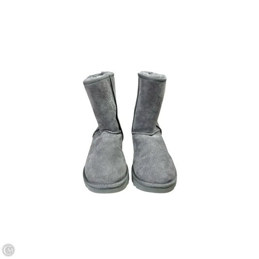 Boots Designer By Ugg In Grey, Size: 8