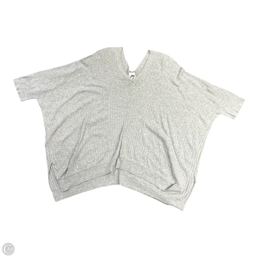 Top Short Sleeve By Cabi In Grey, Size: M