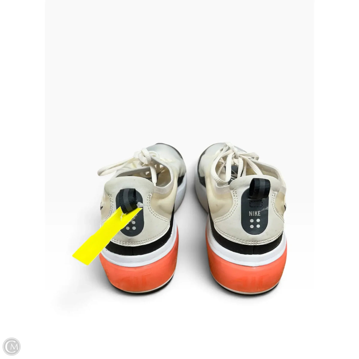 Shoes Athletic By Nike In Cream, Size: 9.5