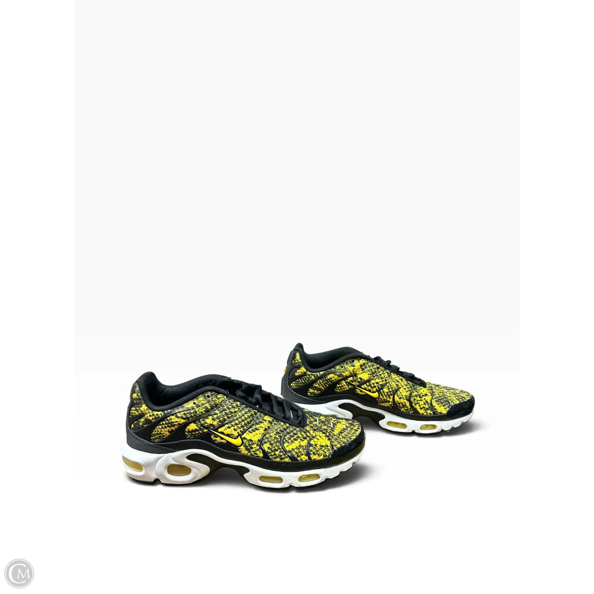 Shoes Athletic By Nike In Black & Yellow, Size: 9
